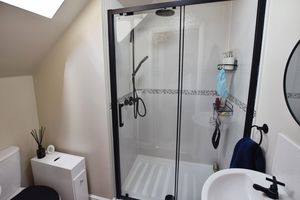 En-suite Shower Room- click for photo gallery